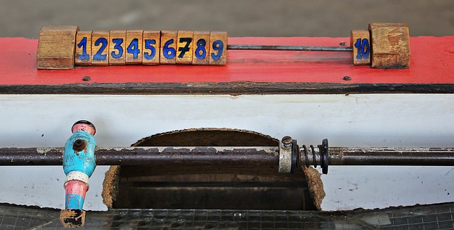 观众们屏息 观众们屏息